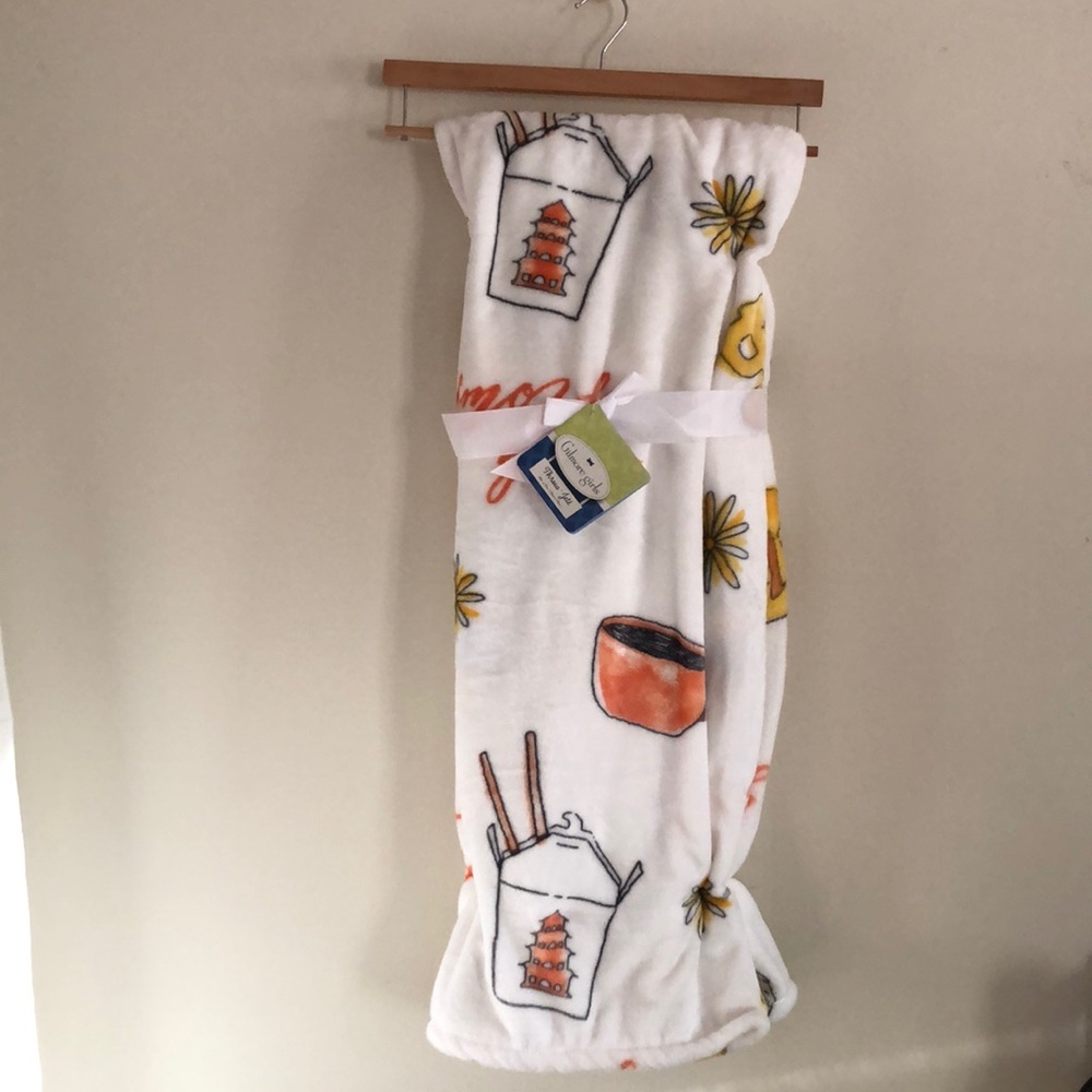 Cozy Gilmore Girls Throw Blanket